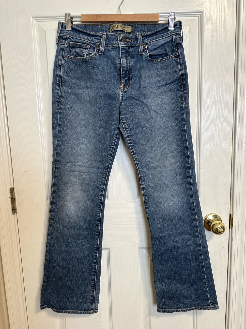 Old Navy Blue Flare Jeans with Subtle Fade (8 Short)